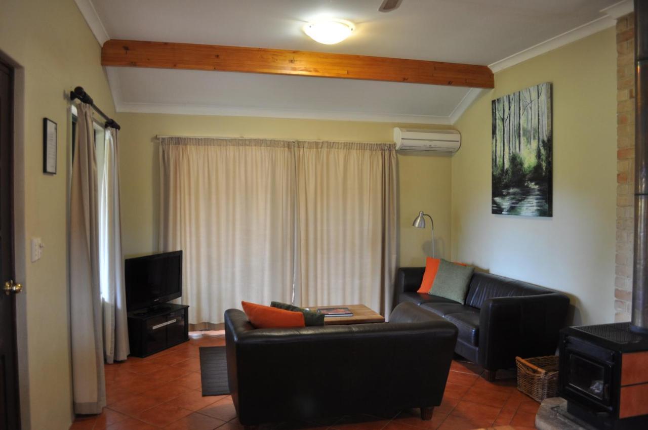 Karri Valley Chalets Pemberton Eksteriør billede